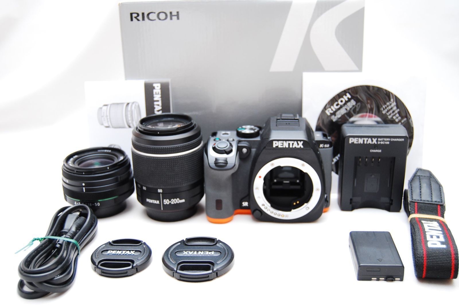 ★極上美品　ショット数2126回　RICOH PENTAX K-S2 ダブルズームキット (ブラック×オレンジ) PENTAX K-S2★ 38,870円