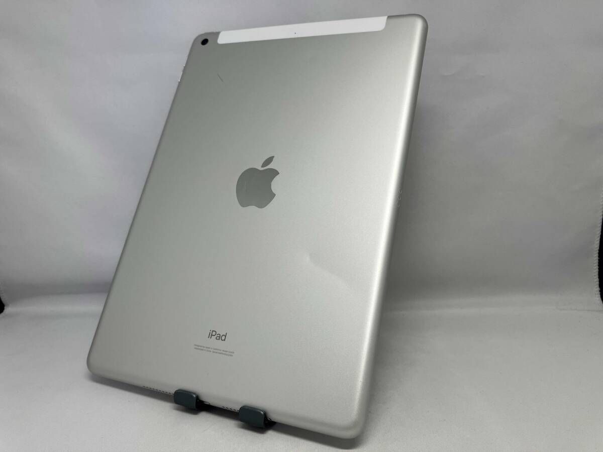 docomo 【SIMロックなし】MYMJ2J/A iPad Wi-Fi+Cellular 32GB シルバｰ docomo