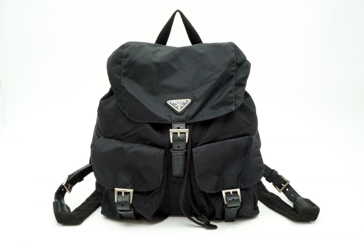 プラダ バックパック バッグ リュック デイパック 巾着型 三角ロゴプレート 軽量 Unisex テスート ナイロン 黒 ブラック PRADA 7317h 23,040円