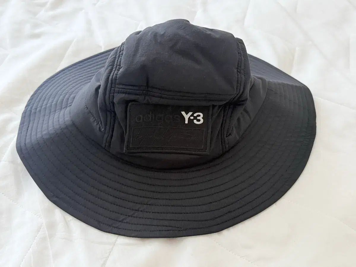 新品) y3 y-3 YOHJI YAMAMOTO ヨウジヤマモト アディダス バケットハット ハット サファリハット