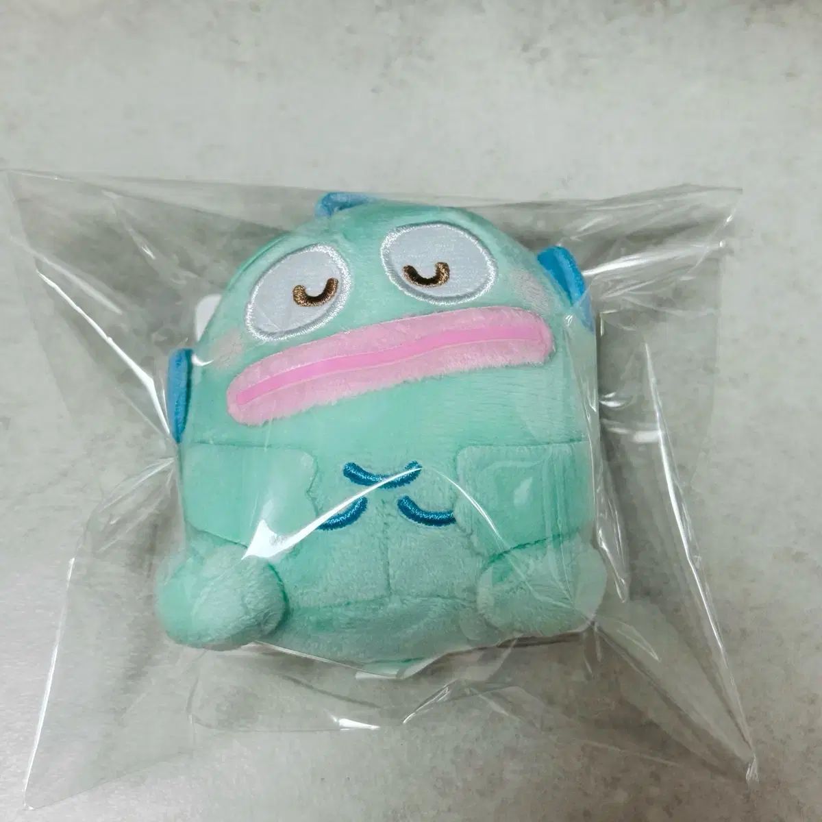 Peluche Sanrio FuRyu Hangyodon