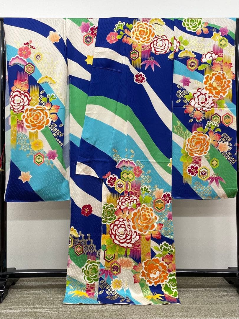 振袖 仮絵羽 ラメ刺繍 金彩 紋意匠 正絹 未仕立て品 八掛付き MOK940