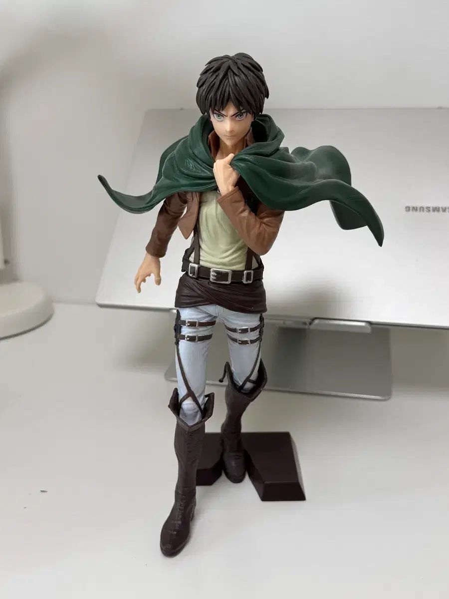 Figura Attack on Titan BANDAI Bandai Grandista Eren