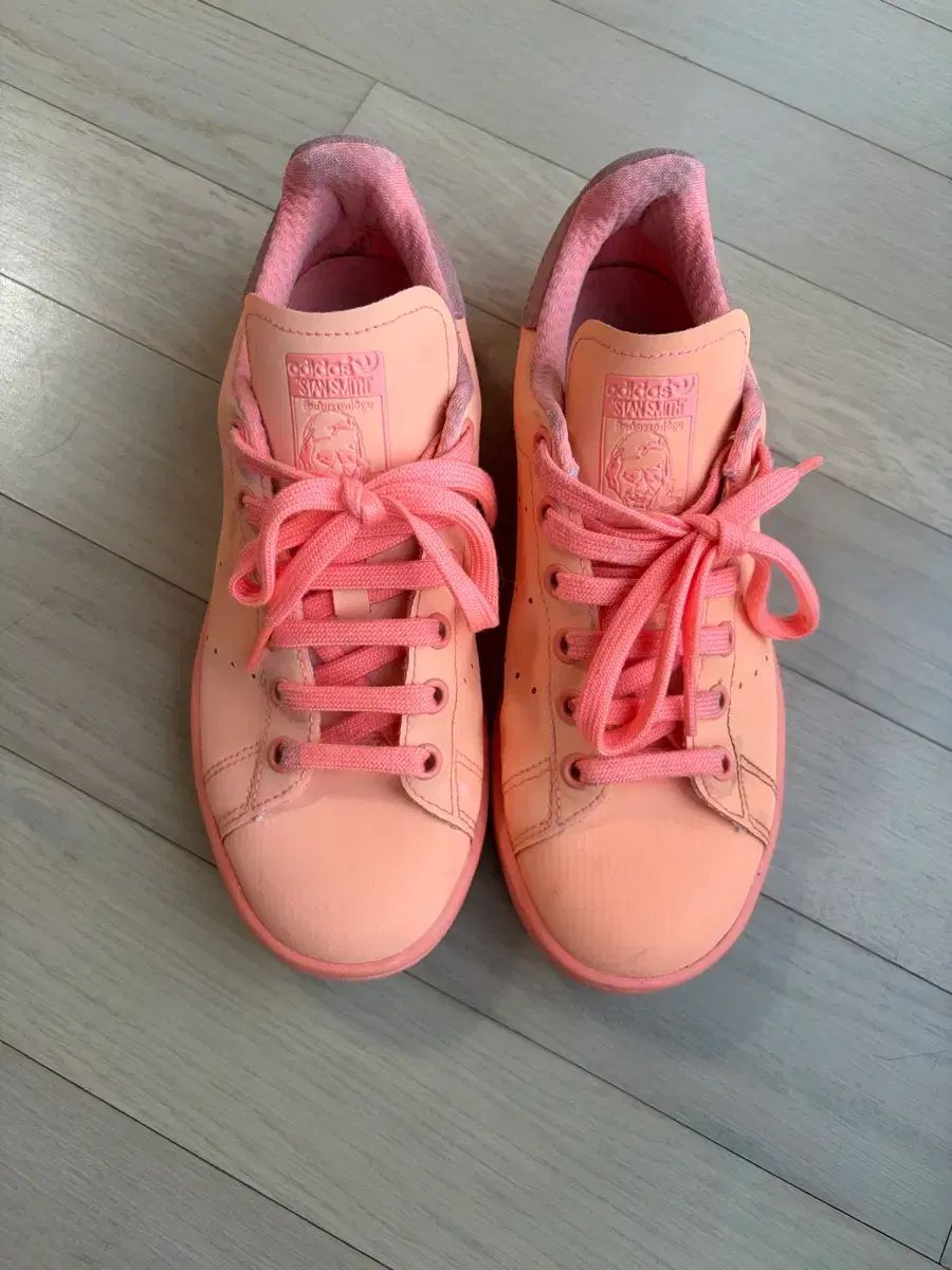 イタリア 購入 adidas スタンスミス