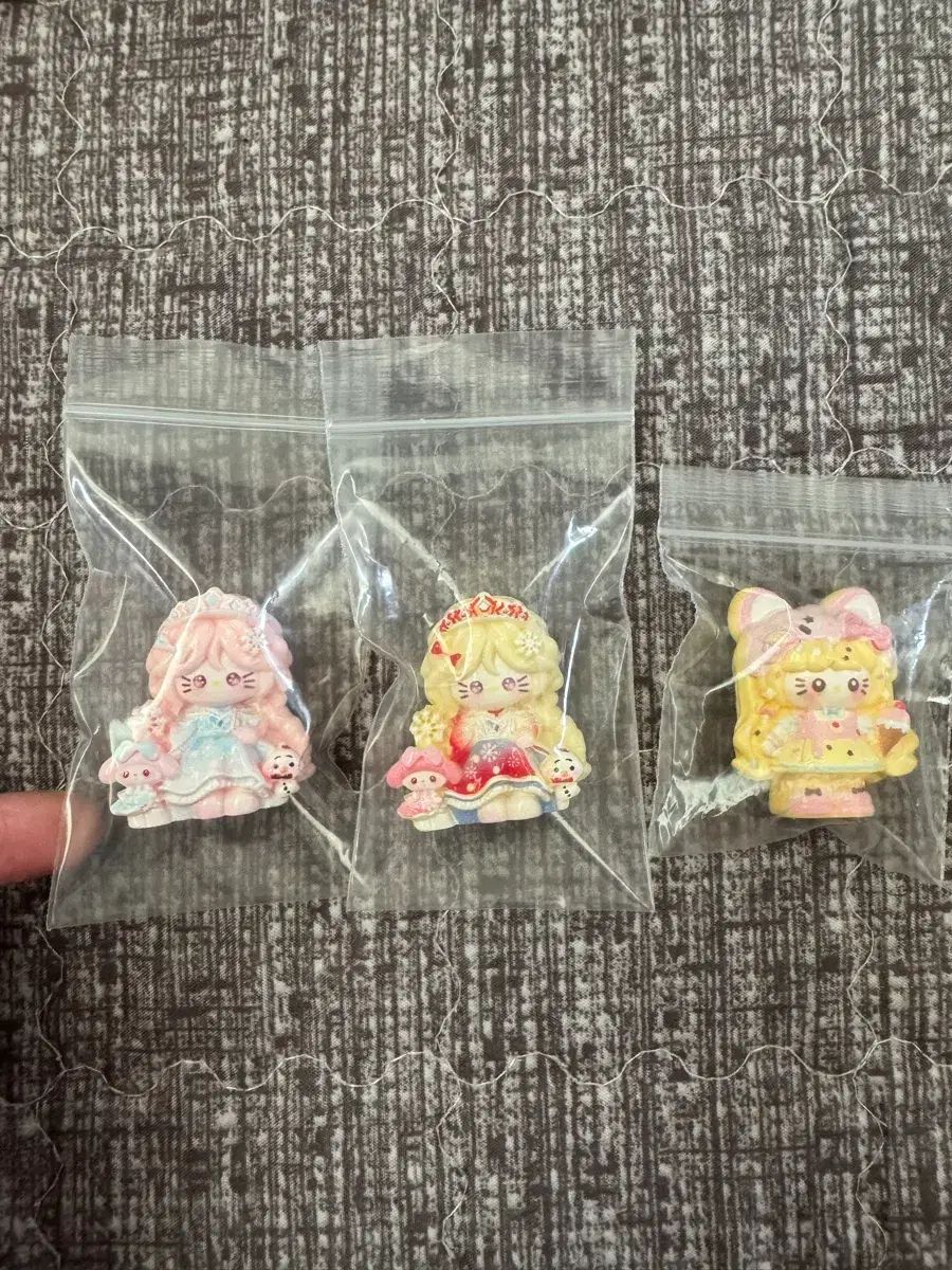 hello kitty elsa figura gato hello kitty figura miniatura