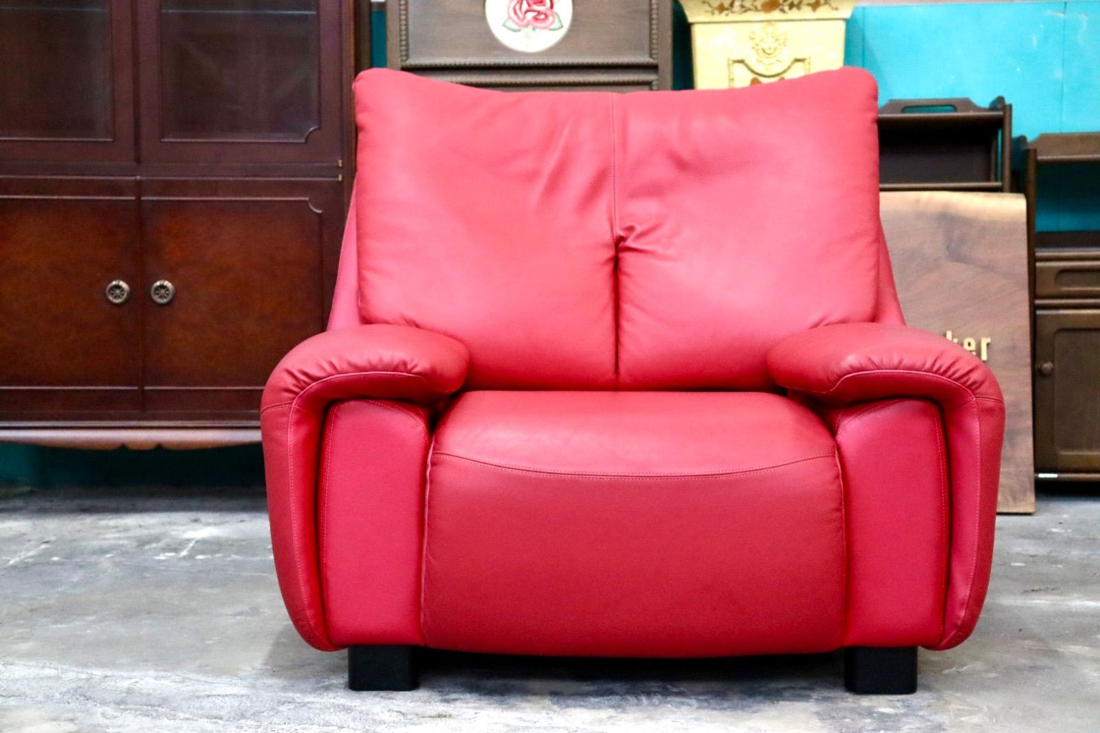 GMJK263C○FUJI FURNITURE / 冨士ファニチア L6760A 1人掛けソファ シングルソファ ラウンジチェア 本革 レッド 国産家具 美品 15,330円