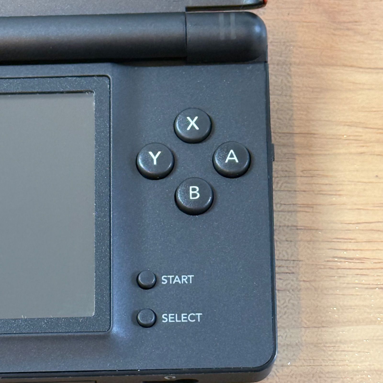 7-213【美品・ジャンク】ニンテンドーDS LITE クリムゾン・ブラック