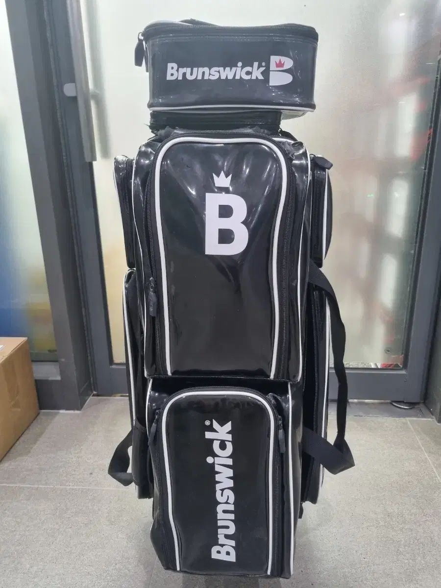 ボーリングバッグ BRUNSWICK（ブランズウィック） 3 ボール ローラーバッグ＋アクセサリーバッグ
