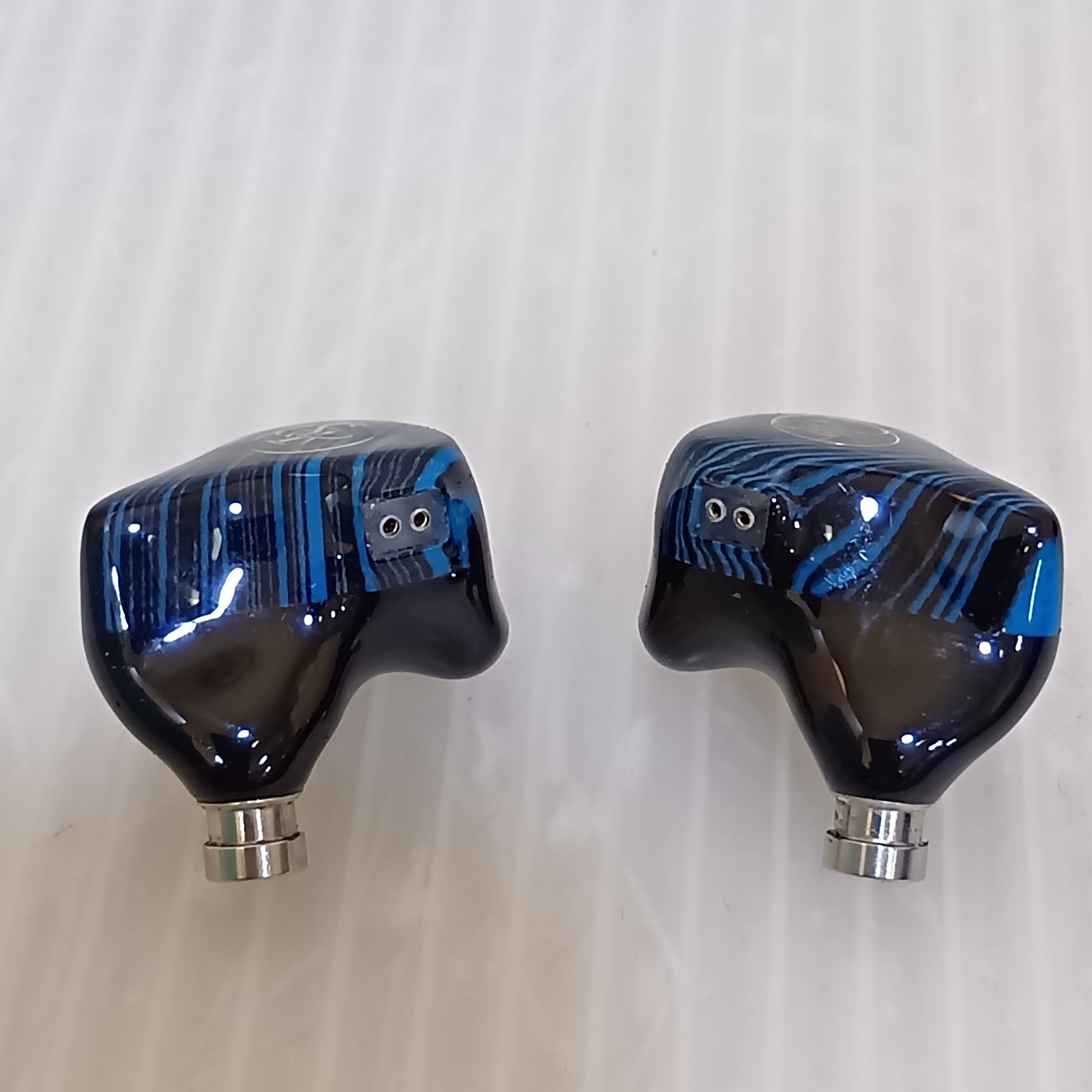 Sound Rhyme SR6 イヤホン 有線 1DD+2BA+2PD+1BCドライバー搭載 - メルカリ