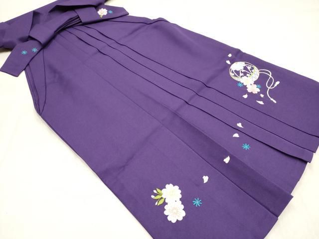 平和屋着物[]女の子　子供　行灯袴　総刺繍　舞桜鞠文　青紫色　金糸　洗える着物　DABH5439ea