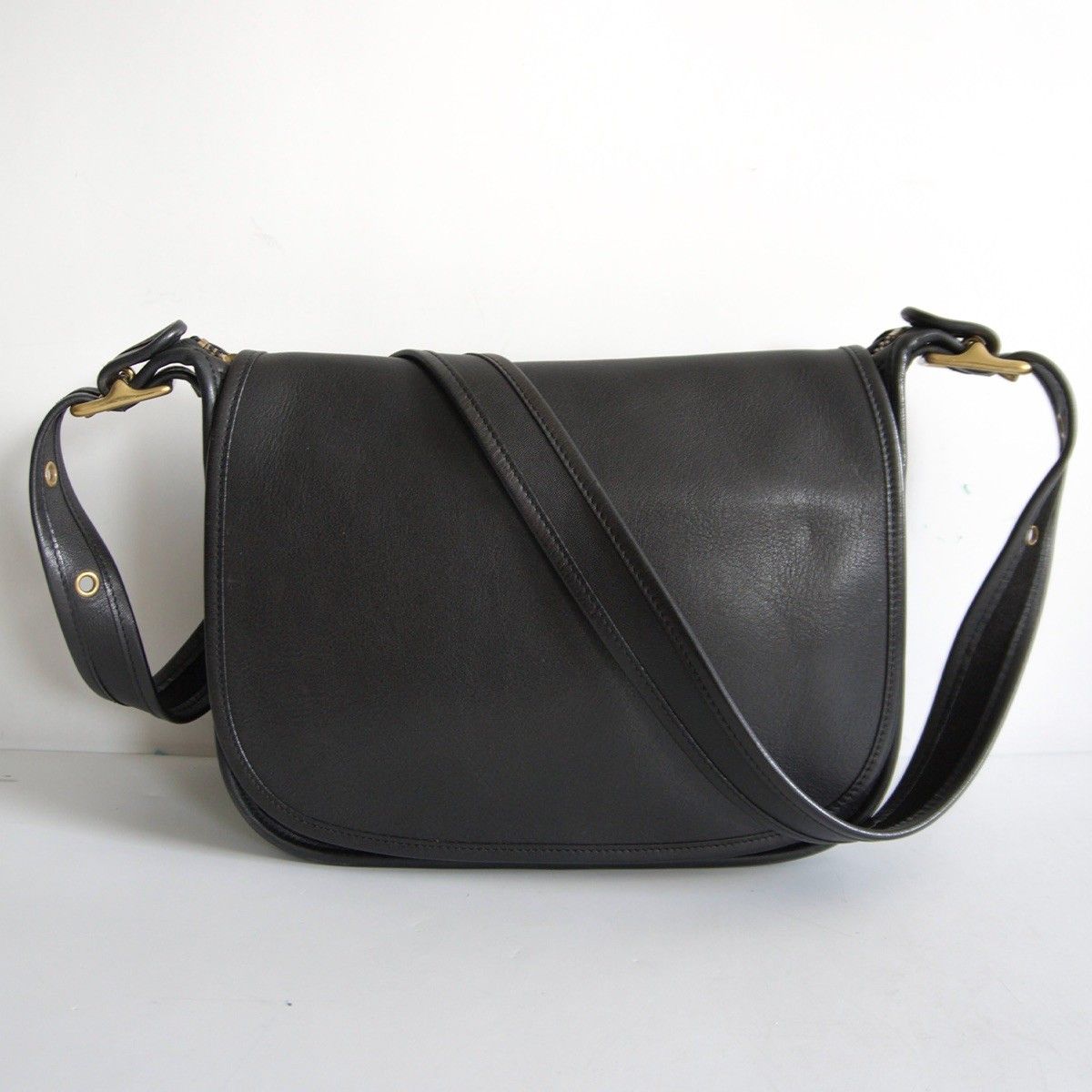 美品】OLD COACH【フラップ レザー ショルダーバッグ】 ブラック 