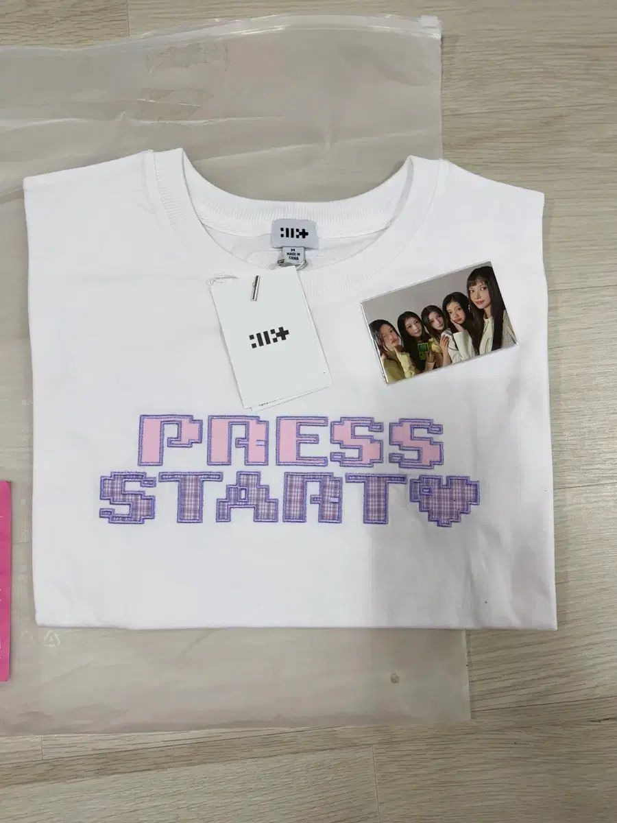 ILIT PRESS START グッズ クロップド半袖Tシャツ M 5,687円