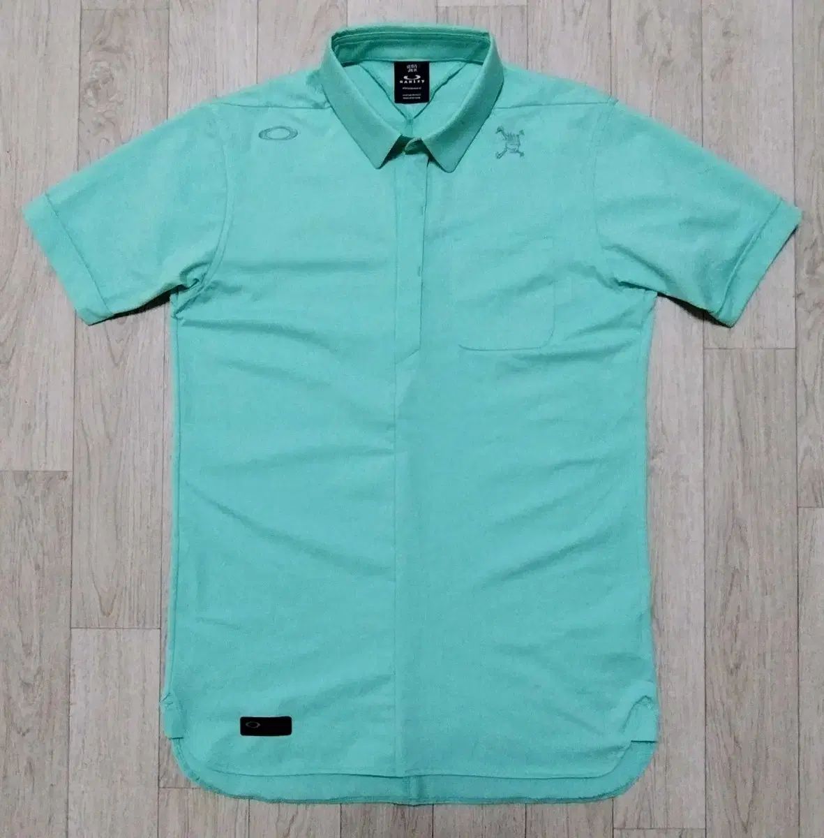(正規品) OAKLEY オークリー 半袖 カラーTシャツ ミント S M 未使用 新品 です 10,715円