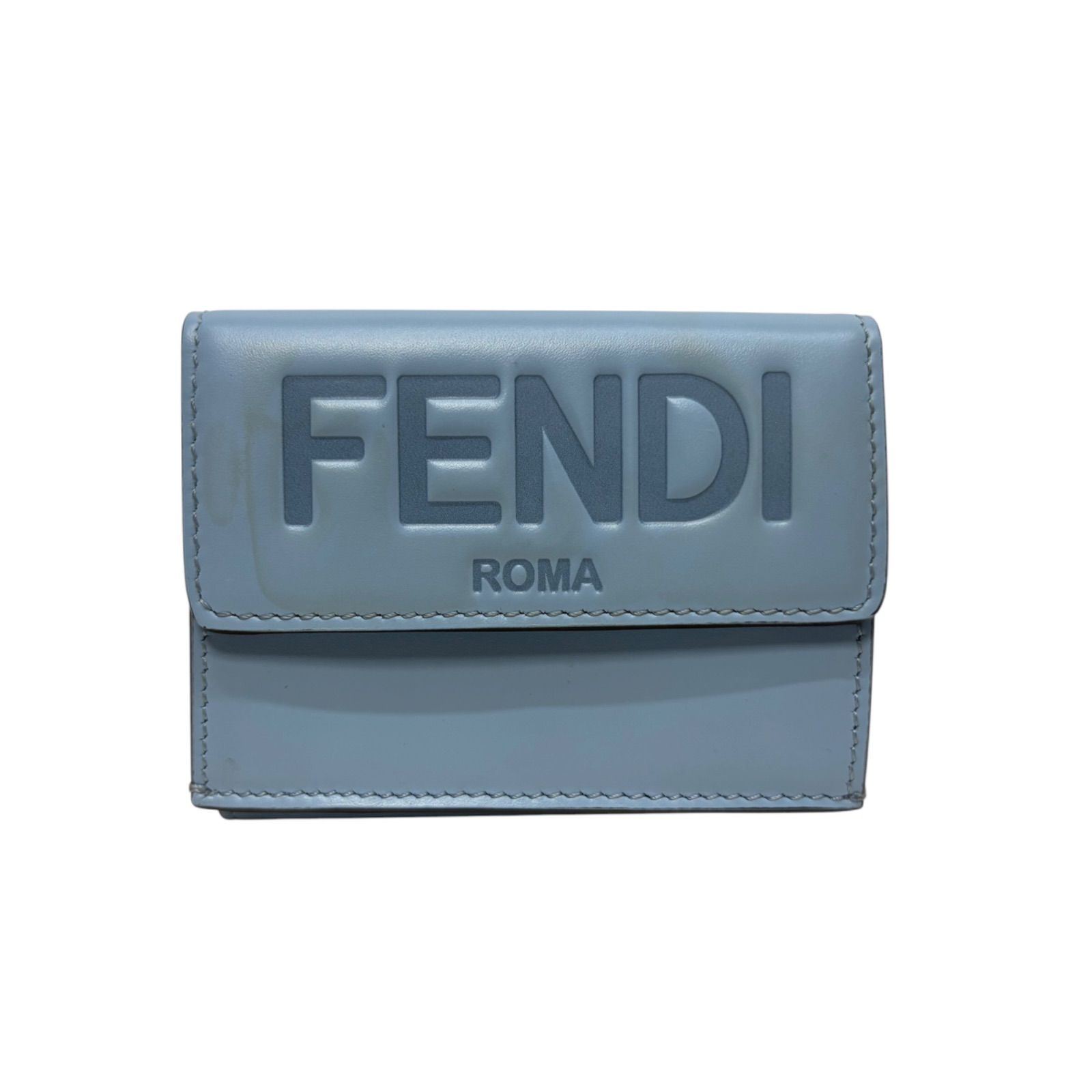 FENDI FFロゴ エンボス 二つ折り財布 ライトブルー FENDI FFロゴ エンボス 二つ折り財布 ライトブルー FENDI（フェンディ
