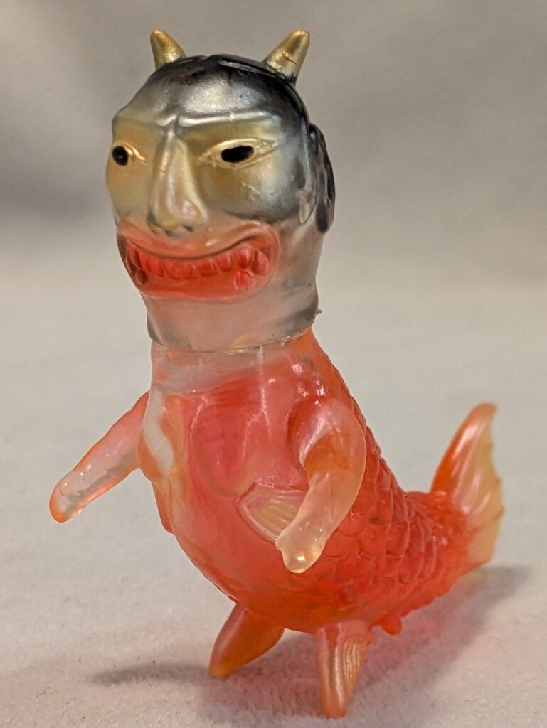 MEDICOMTOY VAG 10 ANIVERSARIO 1 JUGUETES SANGRE GUTS Namanari sirena moldura transparente