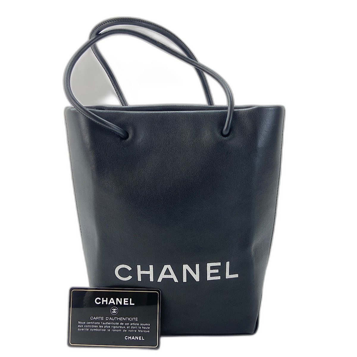 CHANEL シャネル トートバッグ エッシェンシャル【中古】