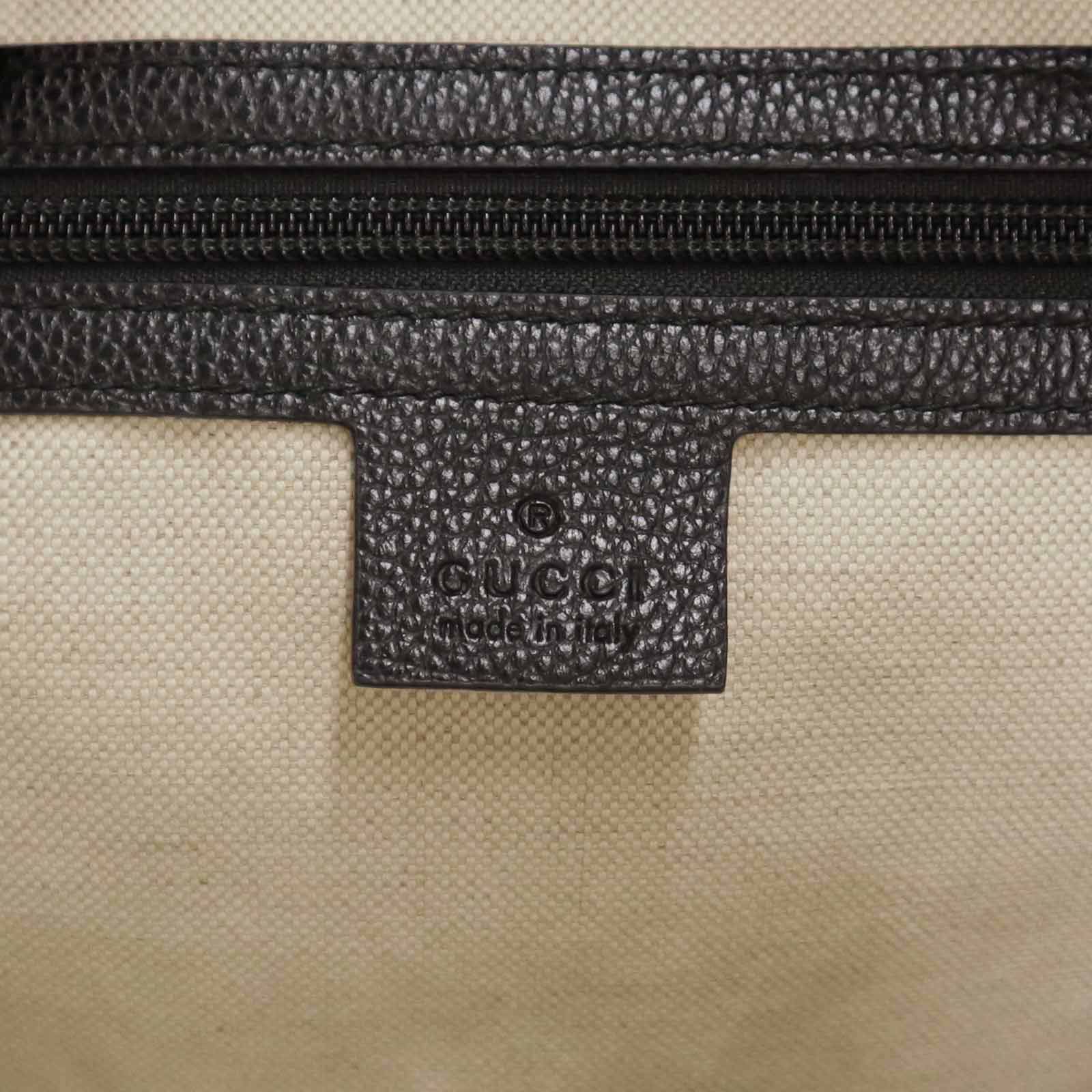 グッチ 547834 シェリーライン ロゴプリント レザー バックパック