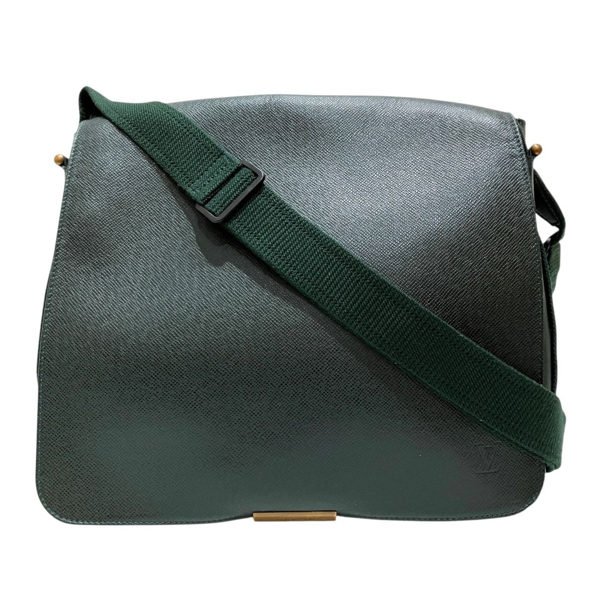 ルイヴィトン タイガ ヴィクトール メッセンジャーバッグ M30144グリーン ルイ・ヴィトン LOUIS VUITTON ヴィクトール タイガ ショルダーバッグ