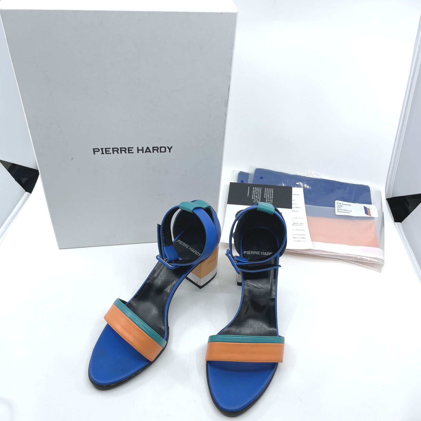 PIERRE HARDY（ピエール アルディ）　カラーブロック アンクルストラップ サンダル チャンキーヒール レザー カラー：ブルー×アプリコット×グリーン サイズ：36（約23cm） イタリア製