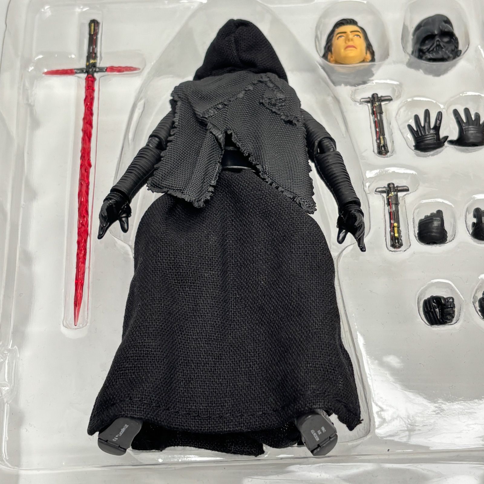 MAFEX マフェックス KYLO REN カイロ・レン フィギュア スター