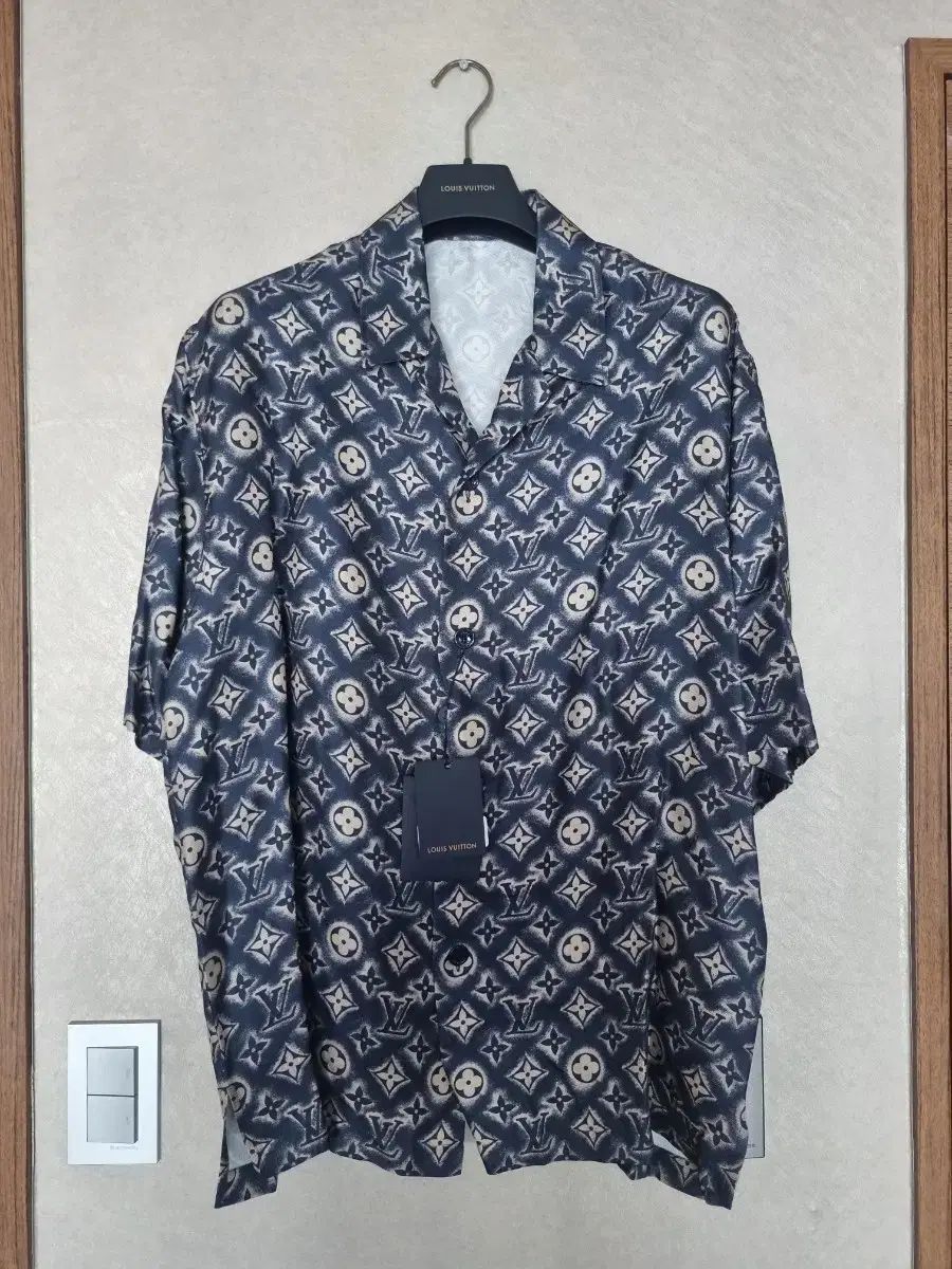 Louis Vuitton SINCE 1854 シルク ショート パジャマ 半袖 シャツ