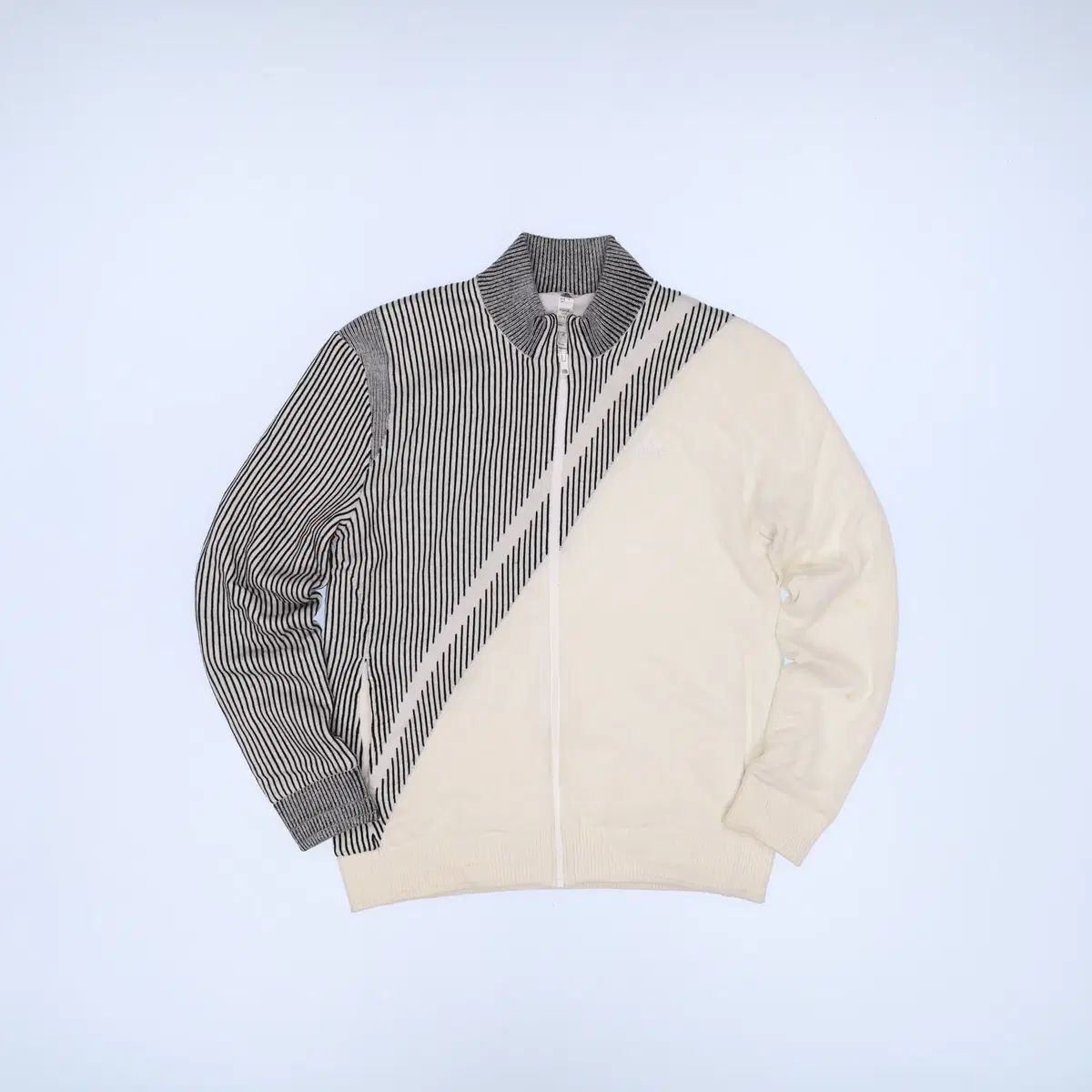 L アディダス 防風 ジップアップ 0729M 6,295円