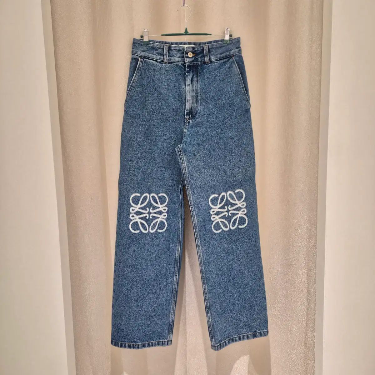 新品 (34) ロエベ アナグラム バギー ジーン