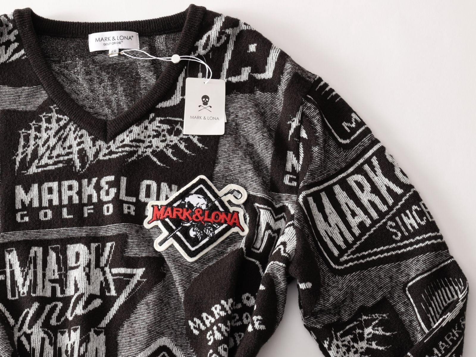 正規品★MARK&LONA マーク＆ロナ★Axl Vee Neck Knit エンブレムロゴジャガードVネックニット48★L【MLM-4C-AB02】ブラック黒【本物保証】