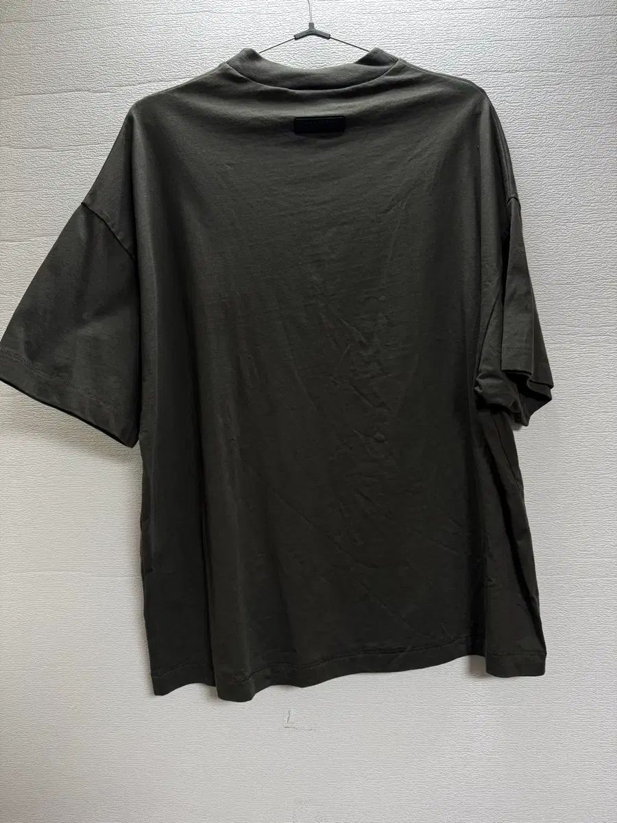 フィアオブゴッド エッセンシャルズ 半袖Tシャツ ダークグリーン (オーバーサイズ)