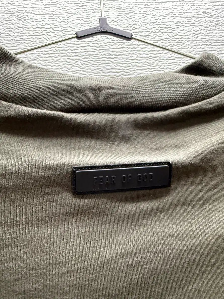 フィアオブゴッド エッセンシャルズ 半袖Tシャツ ダークグリーン (オーバーサイズ)