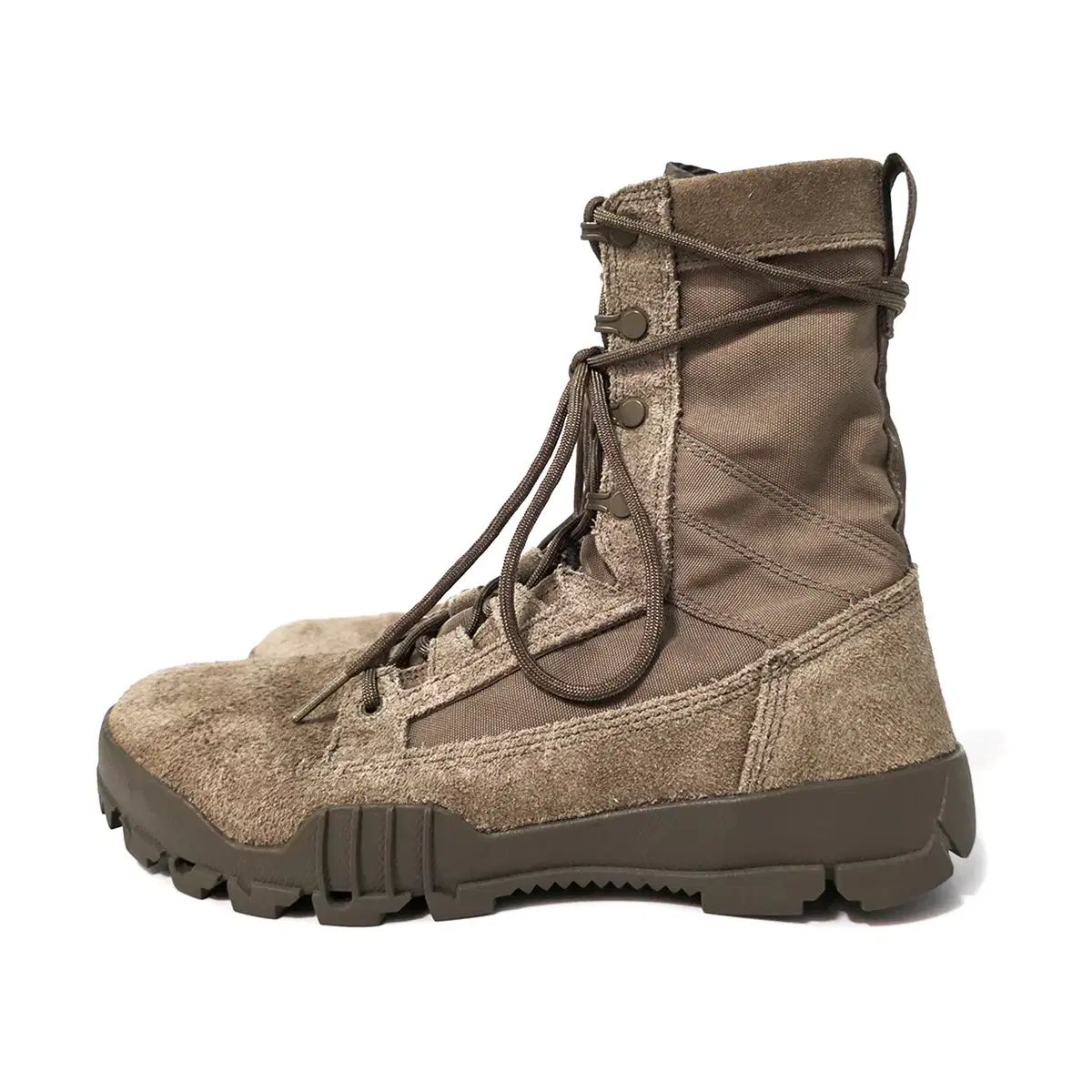 255 NIKE SFB ジャングル 8'' コヨーテ 24,313円
