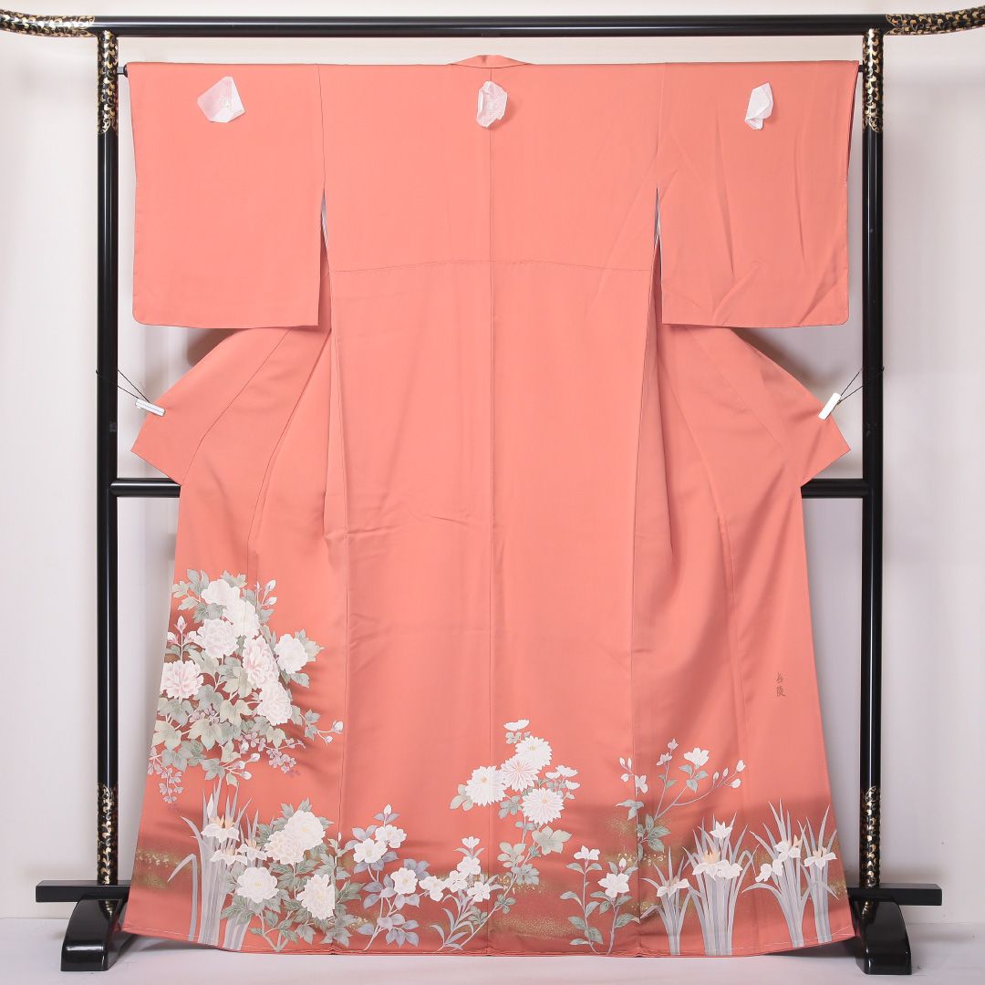 未使用品 色留袖 袷 身丈168cm 裄丈66cm 正絹 Sランク 三つ紋 (丸に立ち沢瀉) フォーマル 広衿 XLサイズ 金彩 落款 しつけ糸 牡丹 朱系 M4 1214-06534