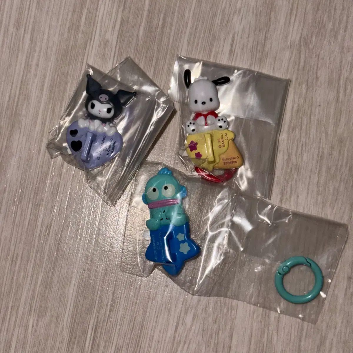 Sanrio Hanger Gacha Llavero Kuromi Pochacco Hangyodon Pochacco