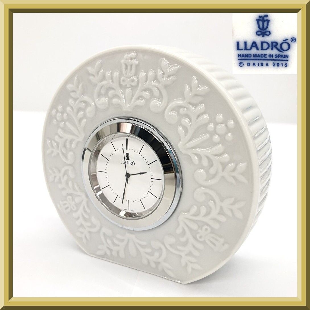 【極美品】 LLADRO リヤドロ 01009603 時計 置時計 2015年 電池交換済 アナログ ポーセリン 磁器 白磁 桔梗 ツリガネソウ 浮き彫り レリーフ 白 ホワイト スペイン高級磁器ブランド 西洋美術 洋風 インテリア 雑貨 小物