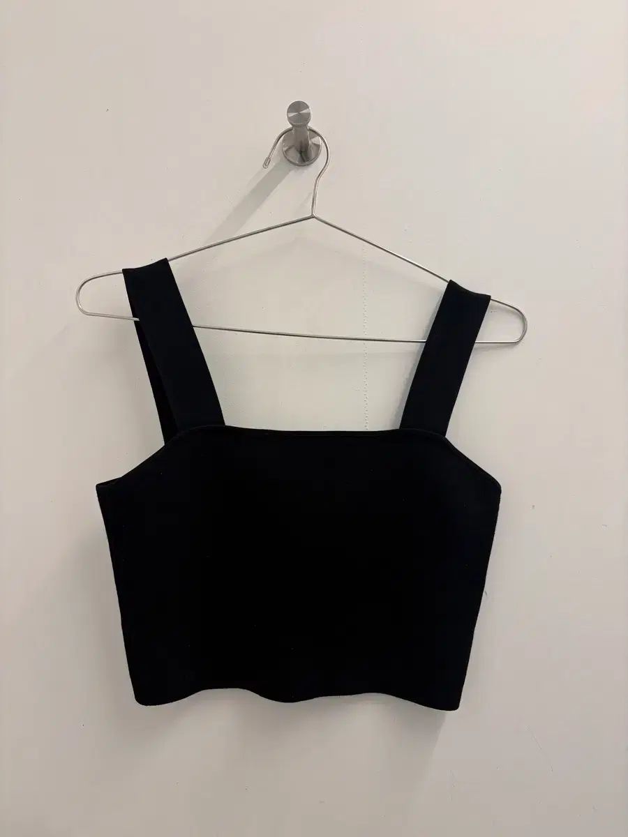 マージュ ブラック クロップド ニット トップス US1
