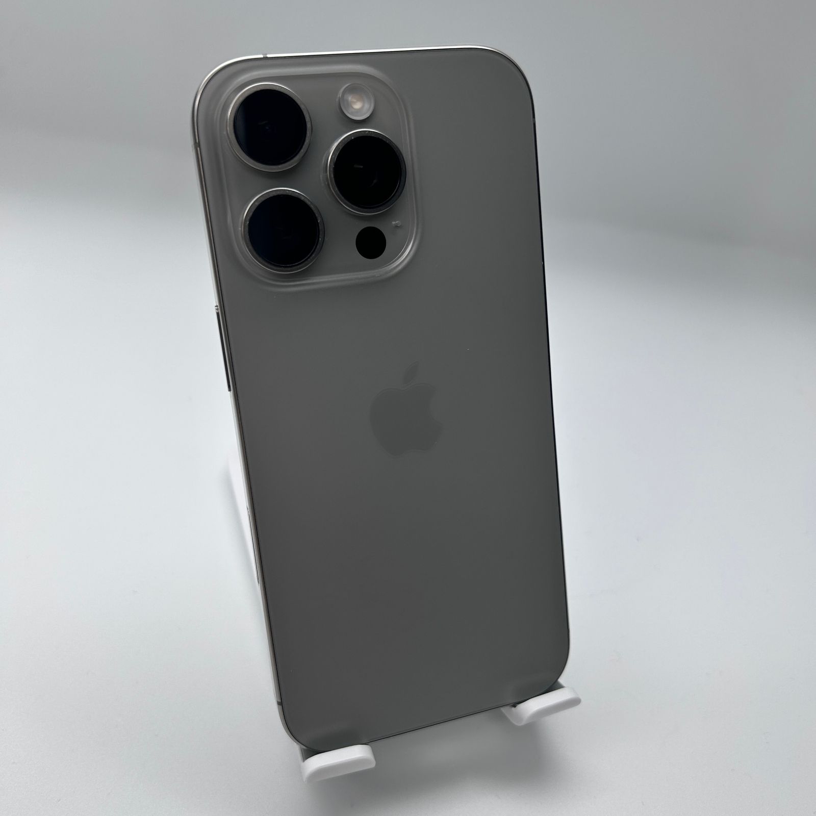 iPhone 16 Pro 256GB ナチュラルチタニウム SIMフリー Apple 16プロ