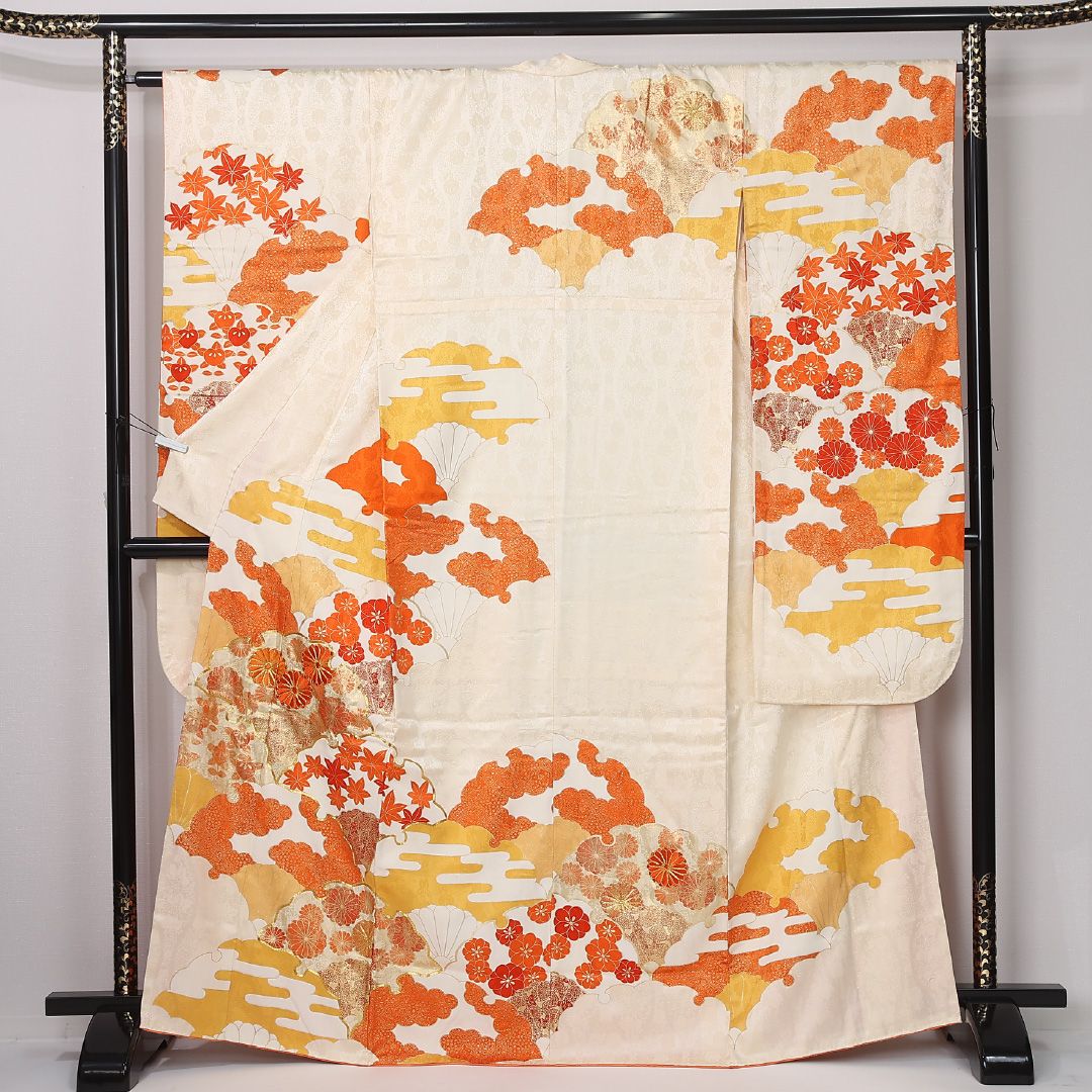 振袖 袷 身丈165cm 裄丈64cm 正絹 Bランク フォーマル 広衿 XLサイズ 金彩 刺繍 エ霞 雪輪 菊 紅葉 吉祥文様 橘 クリーム系 M4 1215-06702