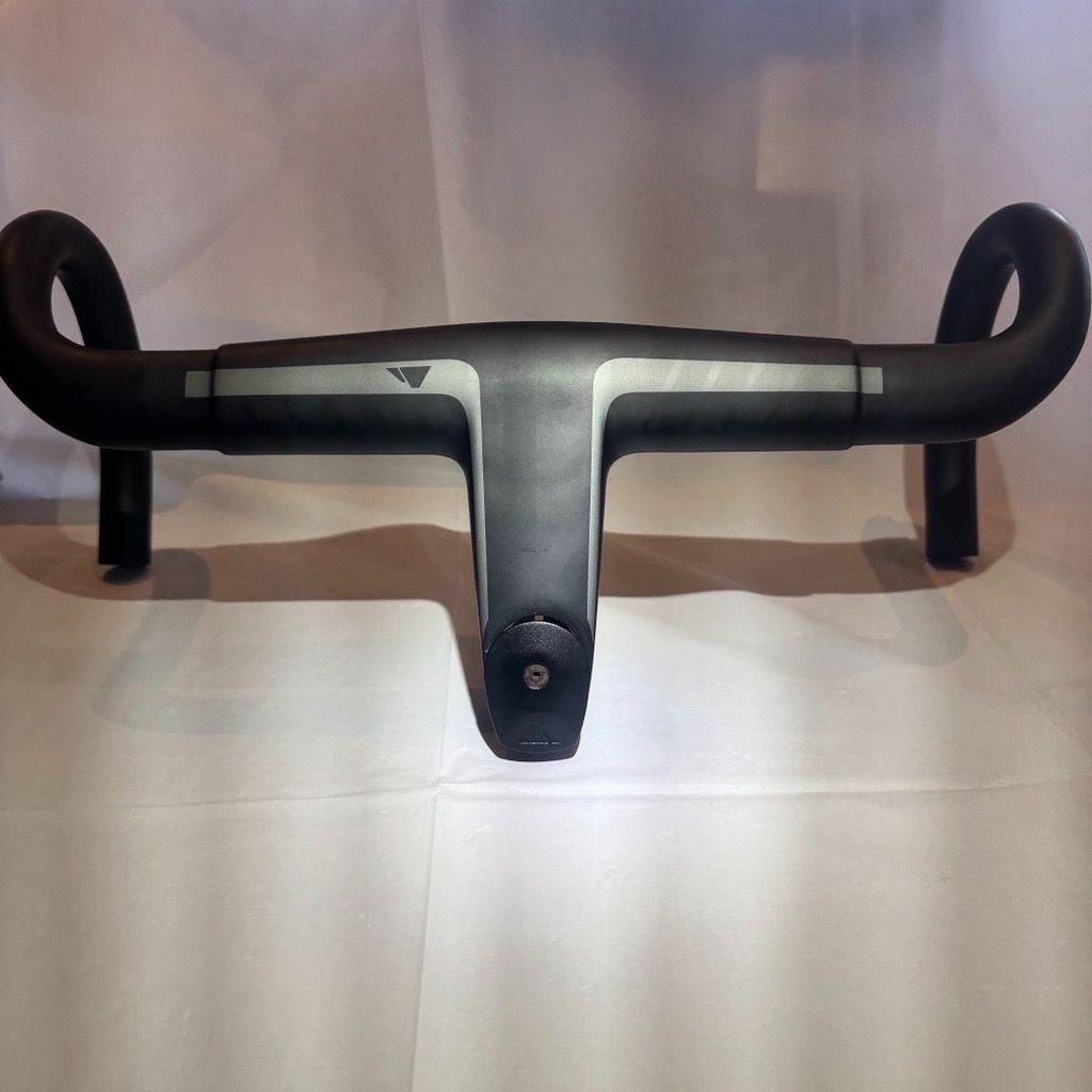 中古】CANYON（キャニオン） H36 エアロ一体型ハンドル Aerocockpit