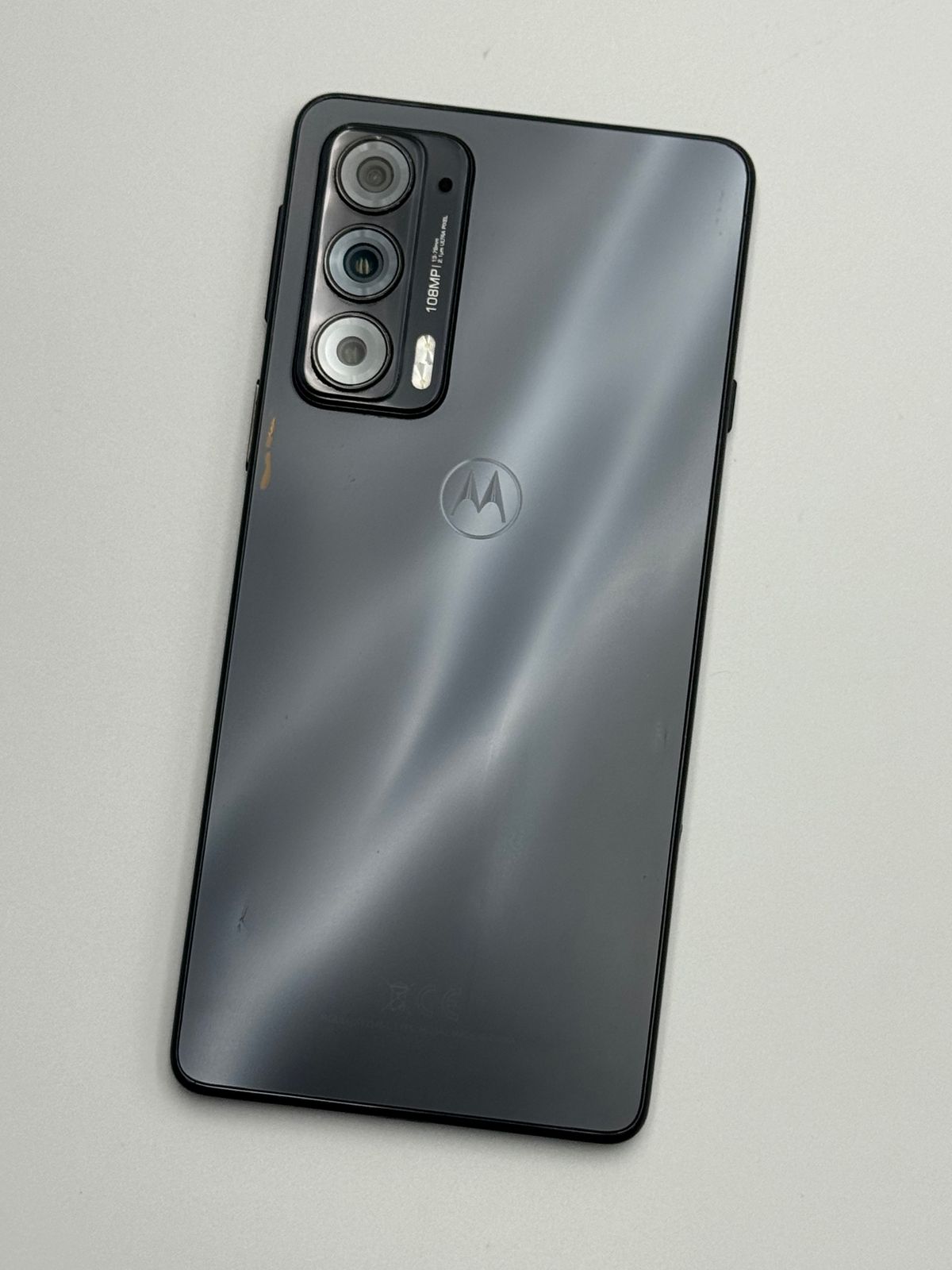 中古C】motorola edge 20 128GB SIMフリー - メルカリ