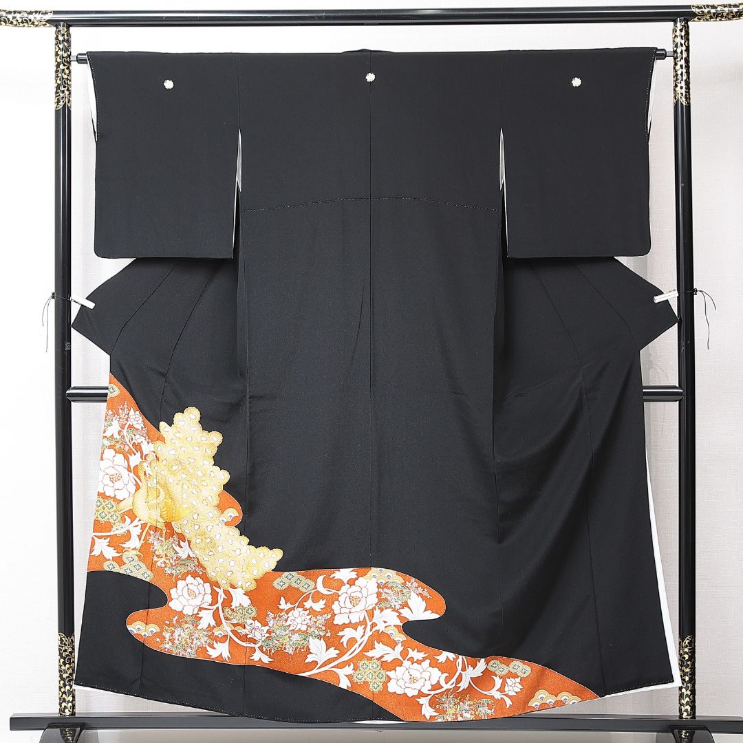 黒留袖 袷 身丈153cm 裄丈62cm 正絹 Sランク 五つ紋 (揚羽蝶) フォーマル 広衿 Sサイズ 刺繍 金駒刺繍 比翼 鳥 牡丹 黒系 RP 1213-06969 11,928円