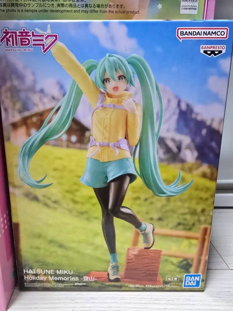 Figura Miku escaladora de recuerdos navideños de VOCALOID Hatsune Miku