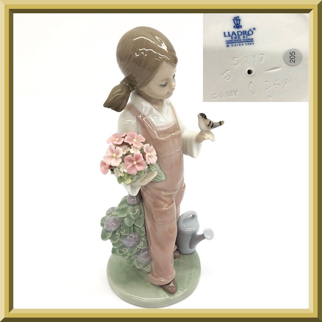【極美品】 LLADRO リヤドロ 5217 小鳥と話す少女 磁器人形 少女 女の子 陶花 フィギュリン ポーセリン 磁器 スペイン高級磁器ブランド 西洋美術 洋風 インテリア オブジェ 置物 飾り物