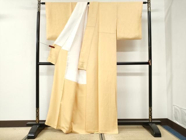 平和屋着物●上質な色無地　草花地紋　花葉色　正絹　逸品　CABI3264yc