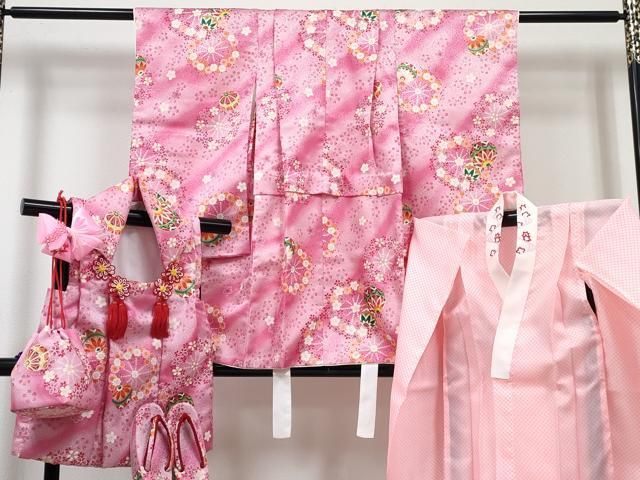 平和屋着物[]七五三　女の子　３歳　祝着　三つ身　長襦袢(単衣)・被布・草履・小物セット　鞠花文　暈し染め　金彩　箱付き　DABG3148ma 27,690円