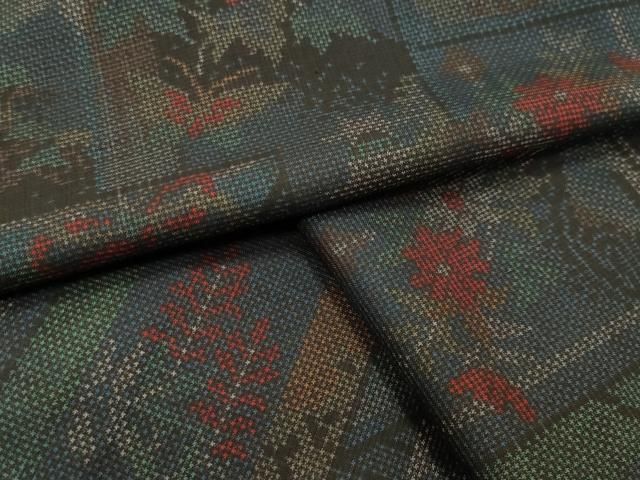 平和屋着物●本場大島紬　7マルキ　舞蝶草花文　正絹　逸品　CABI0808gh