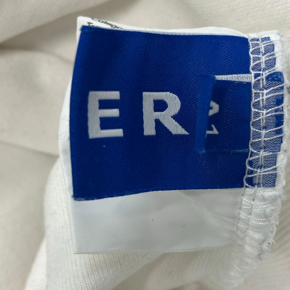 ADERerror(アーダーエラー) トレーナー サイズA1 メンズ美品  - 白×ブルー×黒 長袖 ADERerror(アーダーエラー) トレーナー サイズA1 メンズ美品 - 白