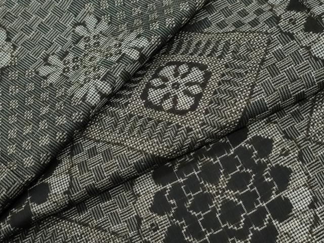 平和屋着物●本場大島紬　龍郷絣　正絹　逸品　CABI2413yc