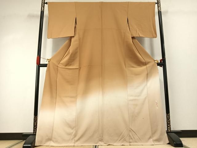 平和屋着物●世界的人形師　辻村寿三郎　ジュサブロー　色留袖　霞文　暈し染め　正絹　逸品　AABJ4266fy