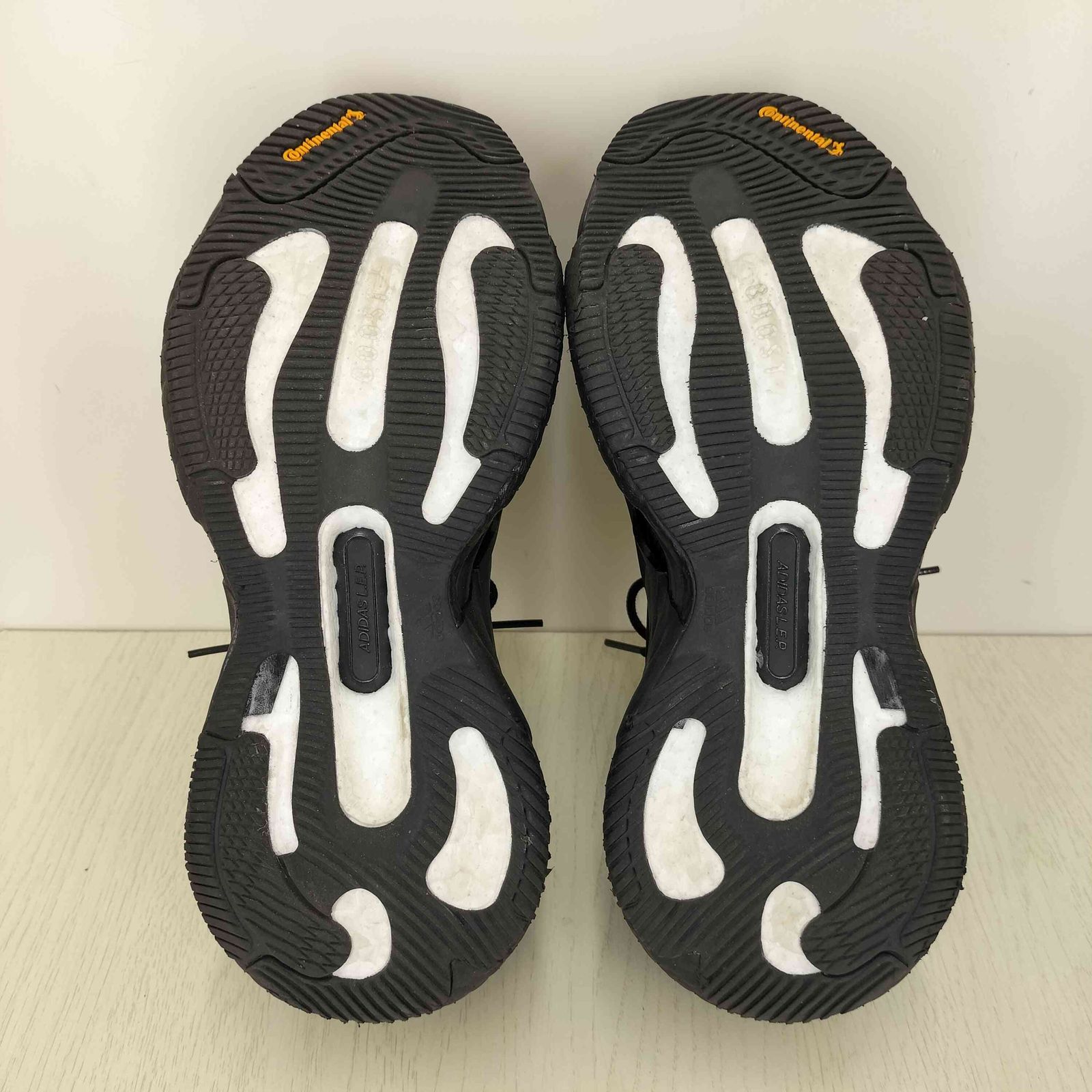 ステラマッカートニー STELLA McCARTNEY SOLARGLIDE RUNNING ソーラー