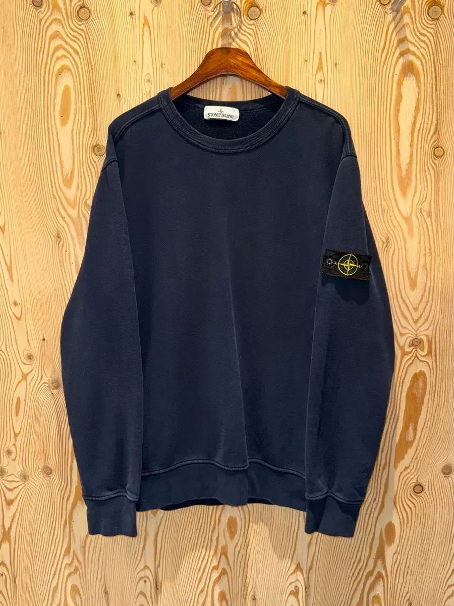 STONE ISLAND ストーンアイランド ワッペン クルーネック スウェット